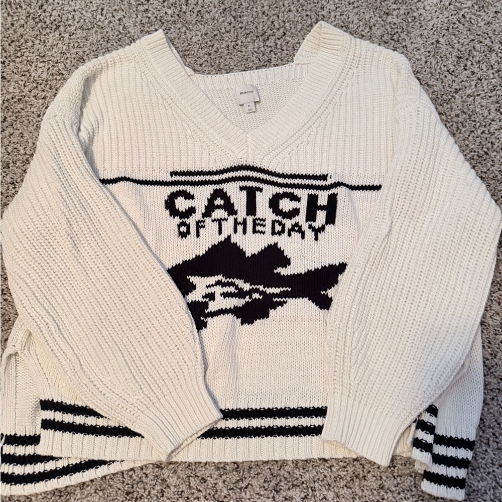 Mauve White and Black V-Neck Sweater - Worn Once